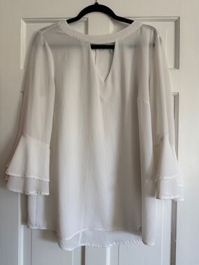 She + Sky White Tiered Bell-Sleeve Blouse